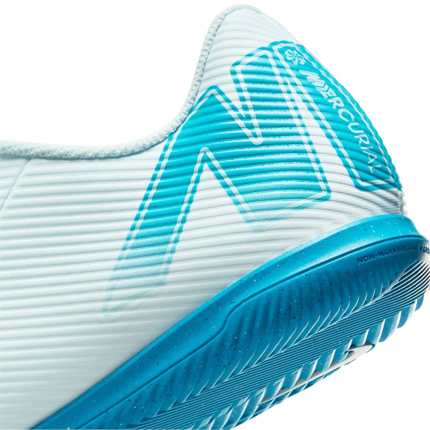 Nike Mercurial Vapor 16 Indoor Football Boots