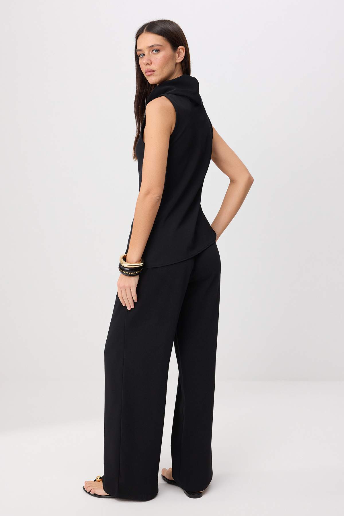 Sleeveless Blouse & Wide Leg Trouser Co-Ord