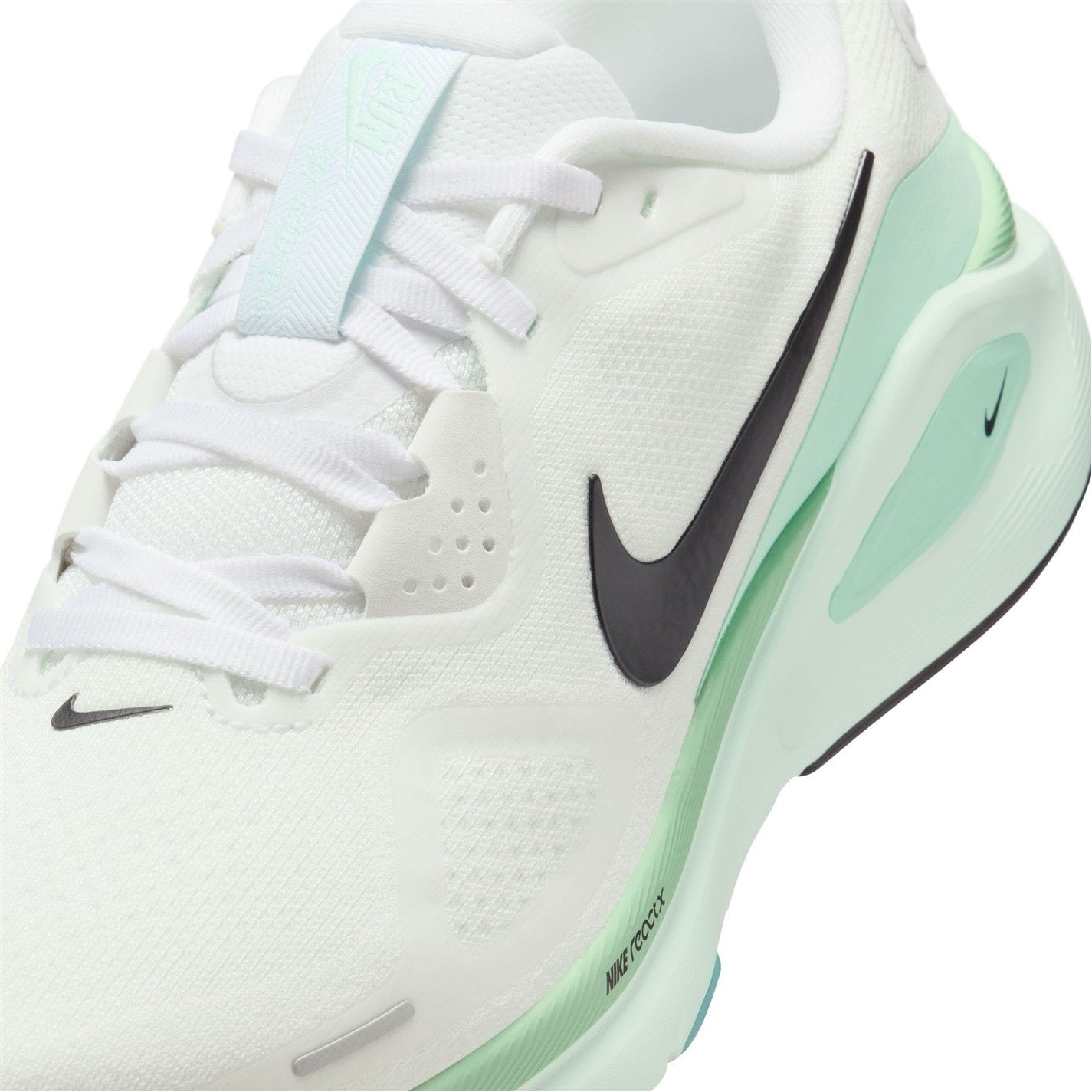Nike Structure 26 Womens Trainers