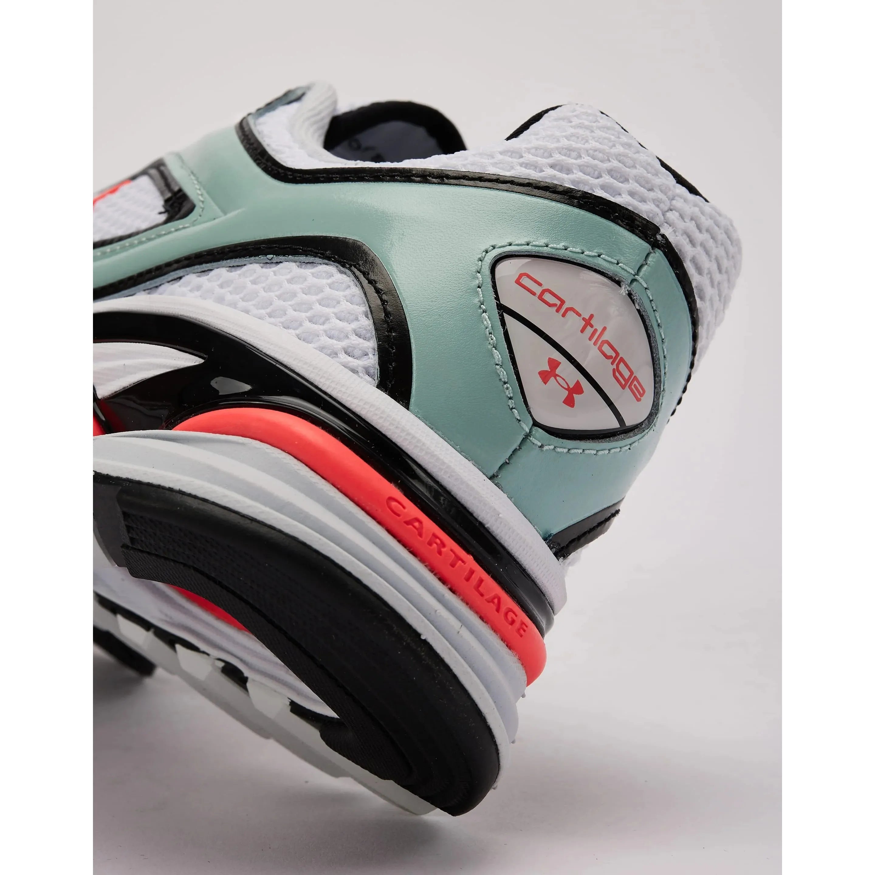 Under Armour Apparition